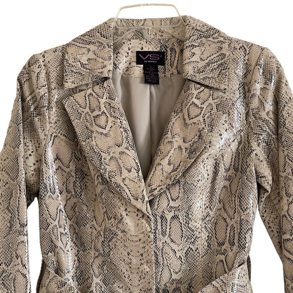 Vintage VS2 by Vakko tan & black animal printed leather jacket with belt - Picture 3 of 13